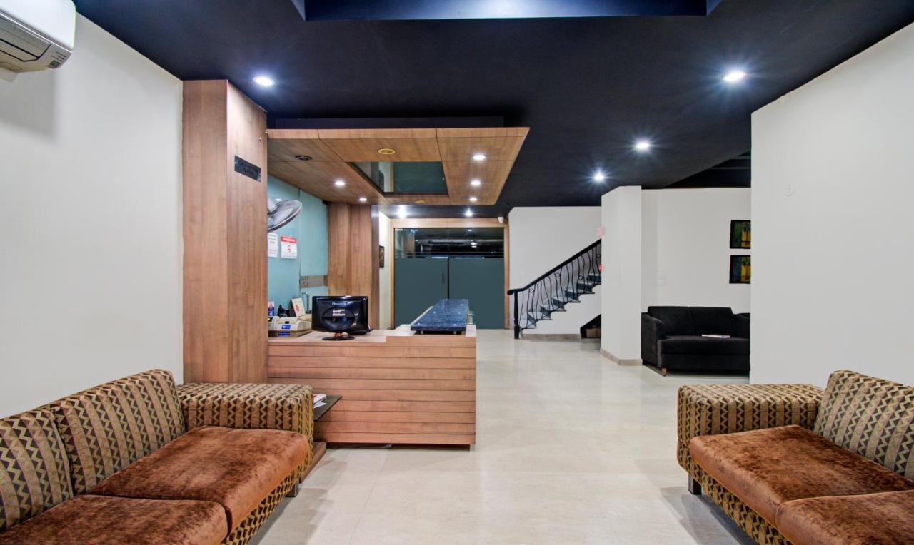 מלון ג'איפור Treebo Maharaja Residency מראה חיצוני תמונה